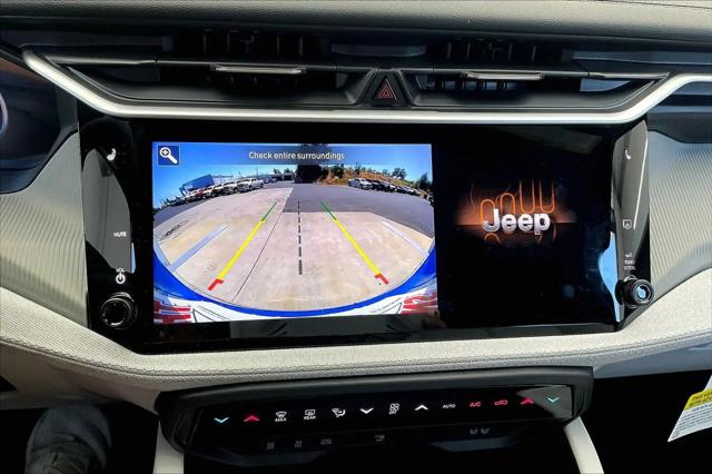 2026 Jeep Cherokee Laredo 4x4