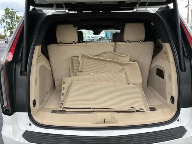 2023 Cadillac Escalade 4WD Premium Luxury