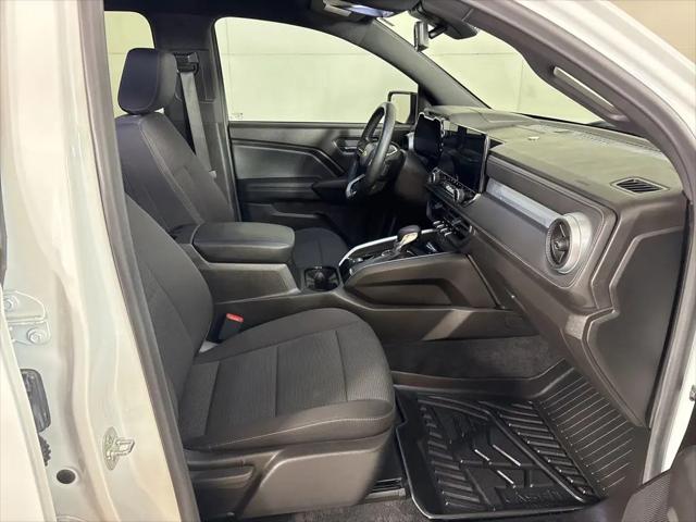 2025 Chevrolet Colorado 4WD LT