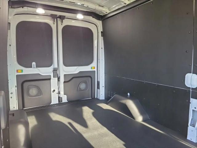 2026 Ford Transit Cargo Van T-250