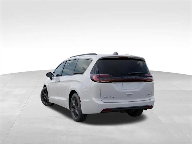 2027 Chrysler Pacifica Limited