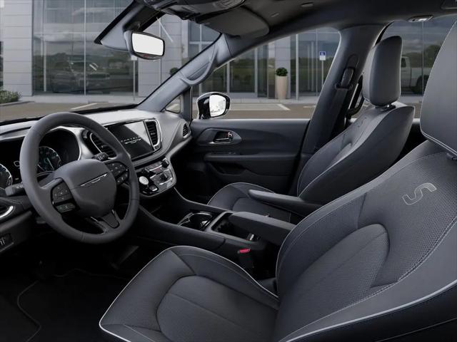 2027 Chrysler Pacifica Limited