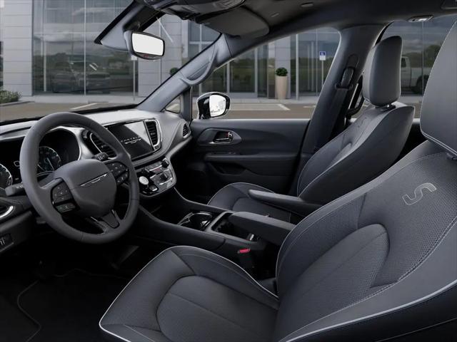 2027 Chrysler Pacifica Limited