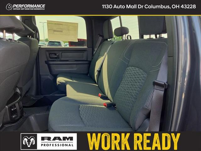 2026 Ram 2500 Black Express Crew Cab 4x4 64 Box