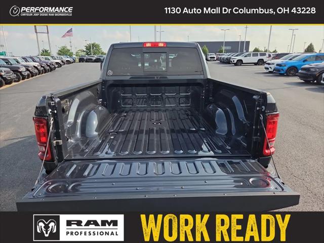 2026 Ram 2500 Black Express Crew Cab 4x4 64 Box