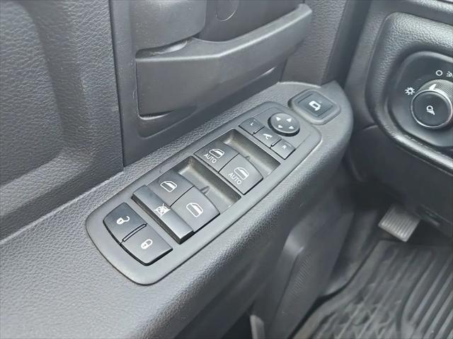 2022 Ram 3500 Tradesman Crew Cab 4x2 8' Box