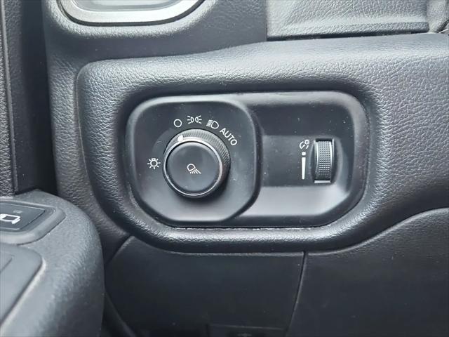 2022 Ram 3500 Tradesman Crew Cab 4x2 8' Box
