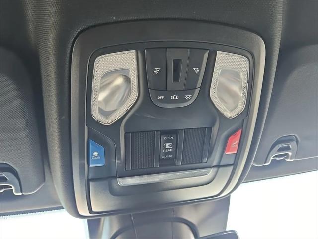 2022 Ram 3500 Tradesman Crew Cab 4x2 8' Box