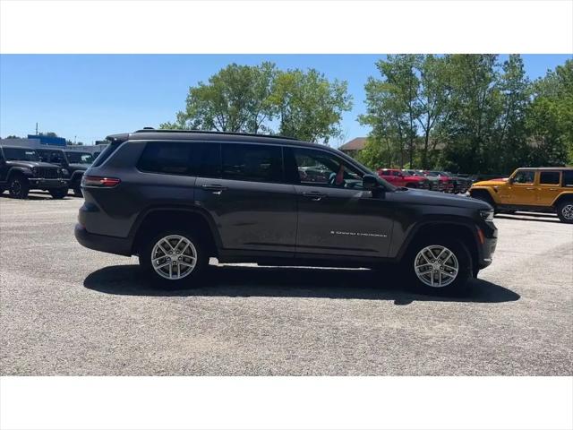 2025 Jeep Grand Cherokee L Laredo X 4x4