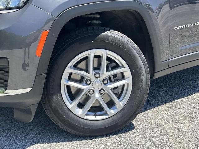 2025 Jeep Grand Cherokee L Laredo X 4x4