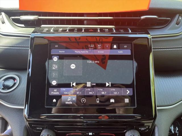2025 Jeep Grand Cherokee L Laredo X 4x4