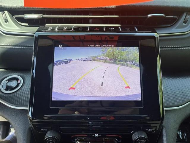2025 Jeep Grand Cherokee L Laredo X 4x4
