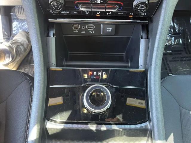 2025 Jeep Grand Cherokee L Laredo X 4x4