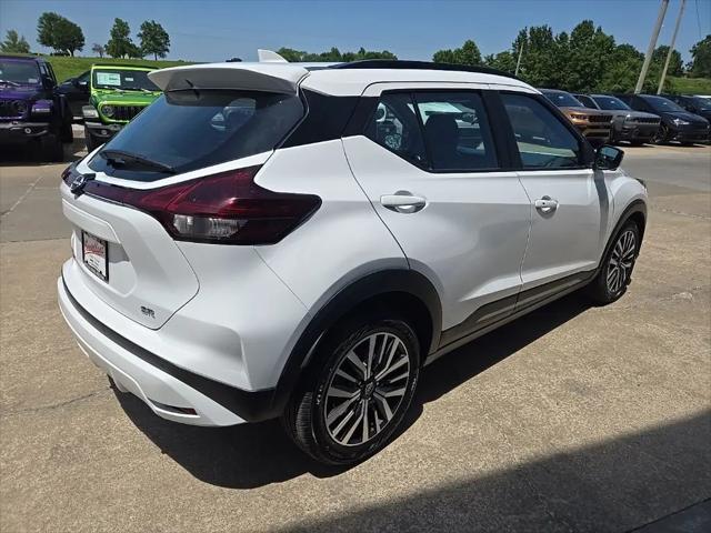 2024 Nissan Kicks SR Xtronic CVT