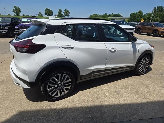 2024 Nissan Kicks SR Xtronic CVT