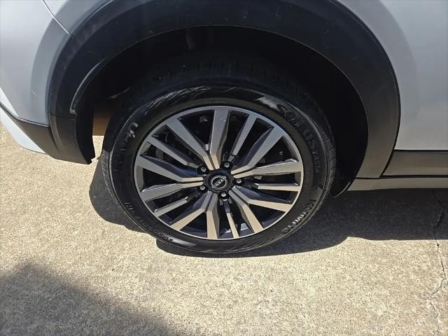2024 Nissan Kicks SR Xtronic CVT