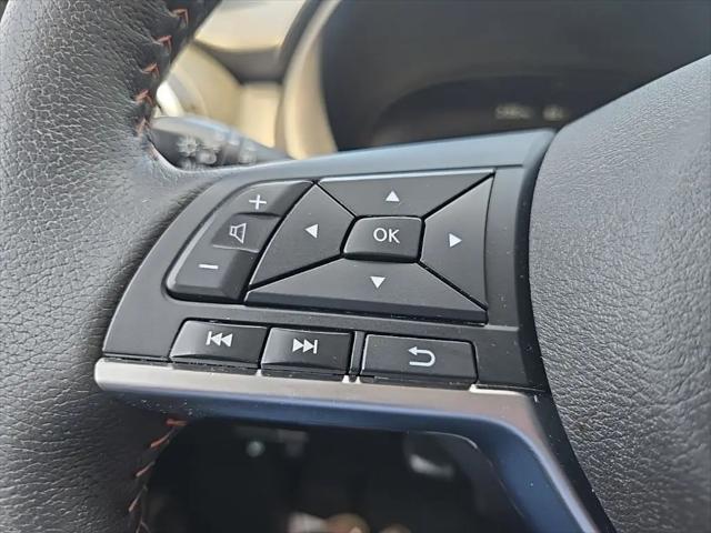 2024 Nissan Kicks SR Xtronic CVT