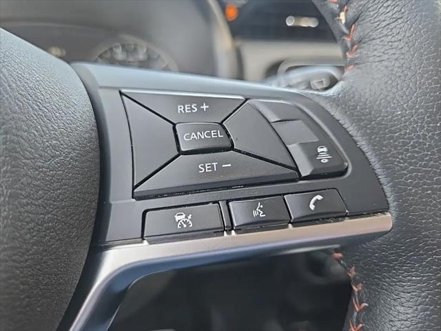 2024 Nissan Kicks SR Xtronic CVT