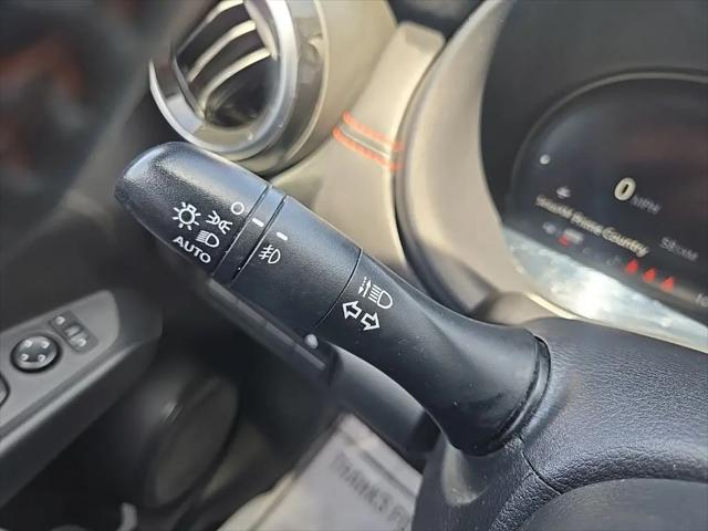 2024 Nissan Kicks SR Xtronic CVT