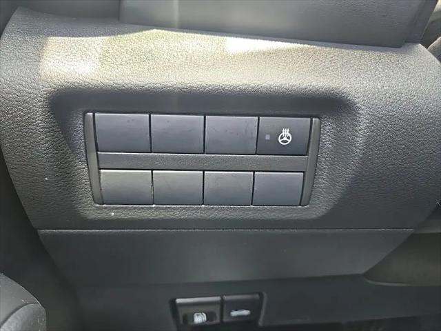 2024 Nissan Kicks SR Xtronic CVT