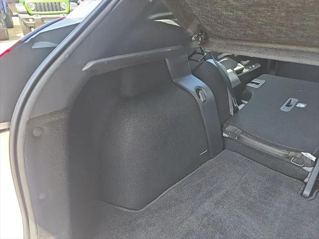 2024 Nissan Kicks SR Xtronic CVT