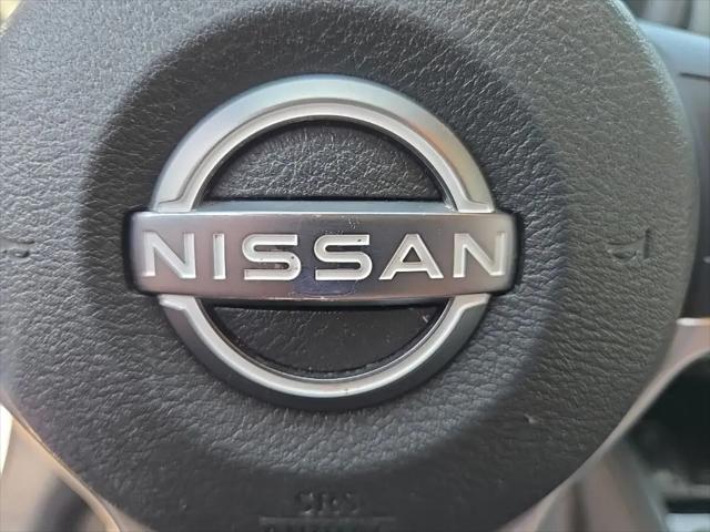 2024 Nissan Kicks SR Xtronic CVT