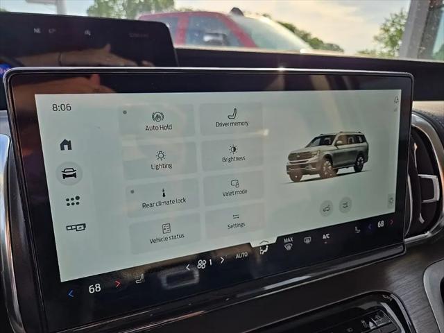 2025 Ford Expedition Platinum