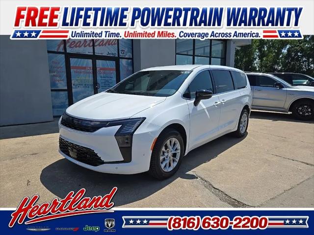 2027 Chrysler Pacifica Select for sale in Excelsior Springs, MO