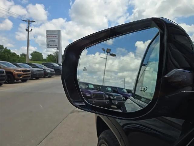 2026 Jeep Grand Cherokee L Summit 4x4