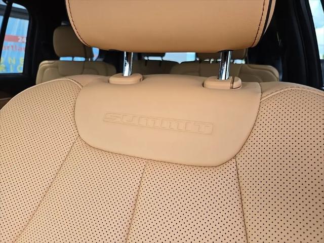 2026 Jeep Grand Cherokee L Summit 4x4