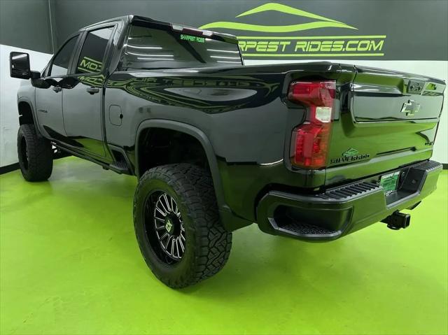 2022 Chevrolet Silverado 2500HD 4WD Crew Cab Standard Bed Custom