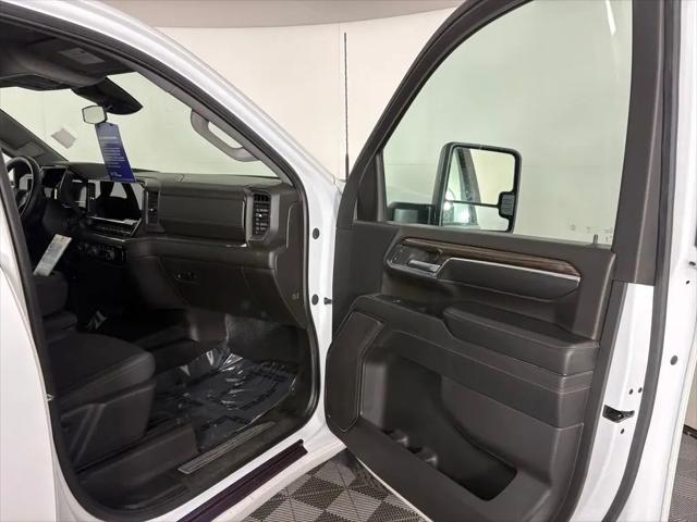 2024 Chevrolet Silverado 3500HD LT