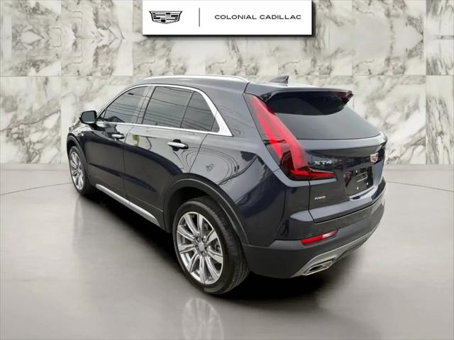 2023 Cadillac XT4 AWD Premium Luxury