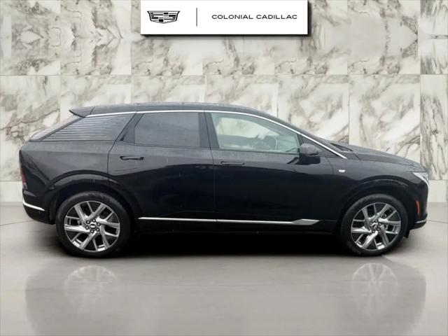 2025 Cadillac iQ Luxury 1 AWD