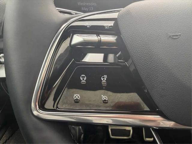 2025 Cadillac iQ Luxury 1 AWD