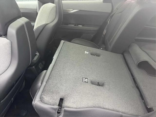 2025 Cadillac iQ Luxury 1 AWD