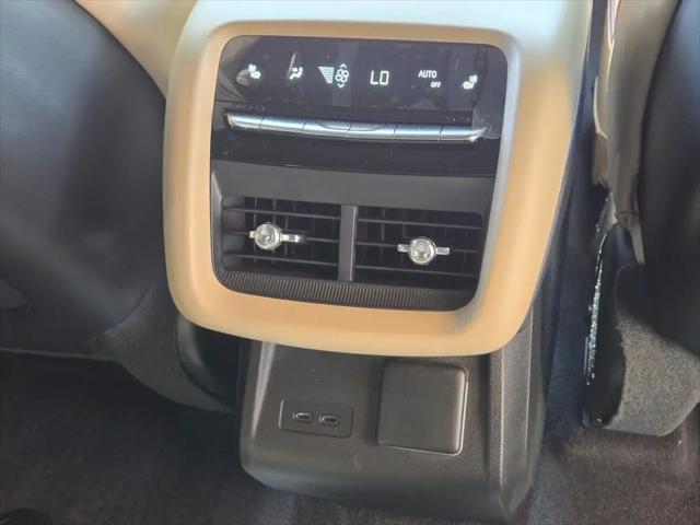 2024 Cadillac iQ Sport w/1SK