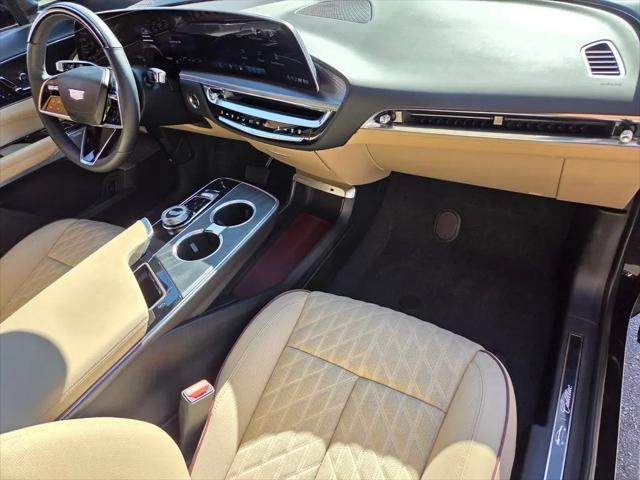 2024 Cadillac iQ Sport w/1SK