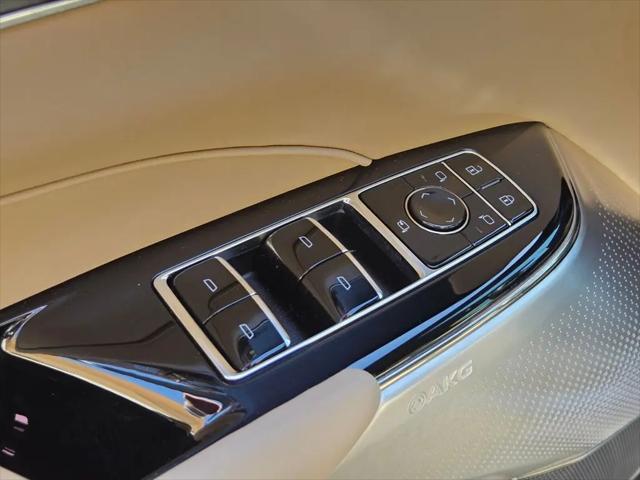 2024 Cadillac iQ Sport w/1SK