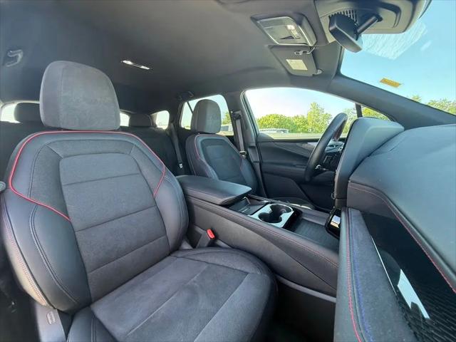 2025 Chevrolet V Blazer RS AWD