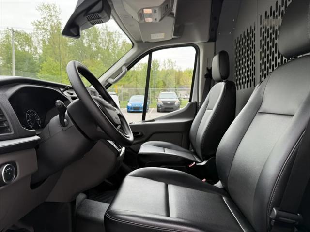 2025 Ford Transit Cargo Van T-350
