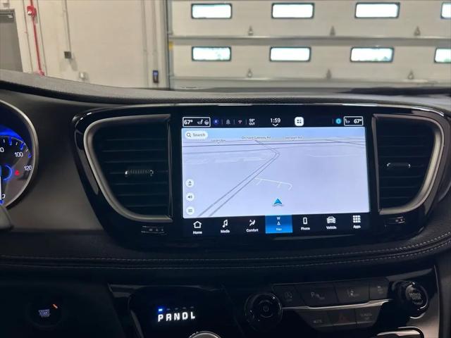 2027 Chrysler Pacifica Limited