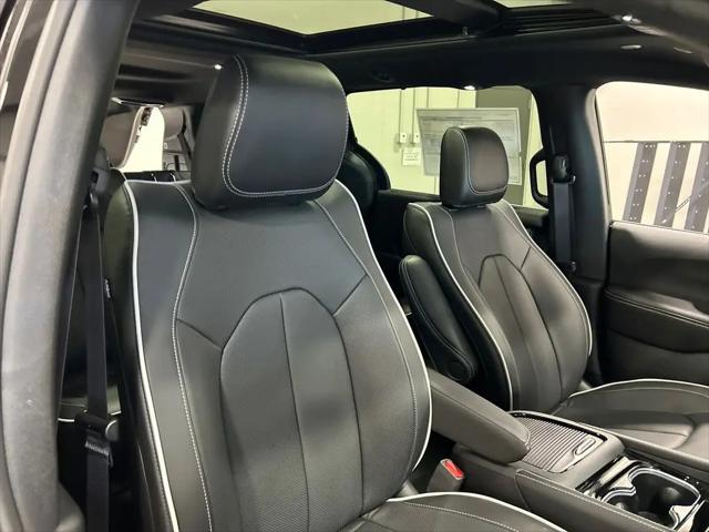 2027 Chrysler Pacifica Limited
