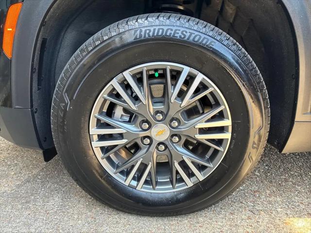2026 Chevrolet Traverse AWD LT
