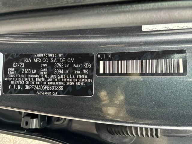 2023 Kia Forte LXS