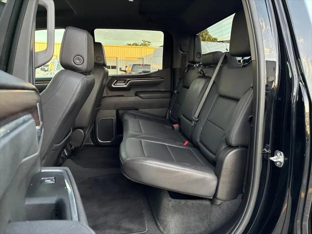 2025 GMC Sierra 1500 4WD Crew Cab Short Box SLT