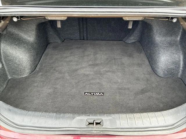 2024 Nissan Altima SV FWD