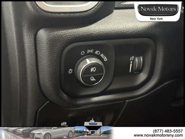 2022 Ram 1500 Big Horn Crew Cab 4x4 5'7" Box