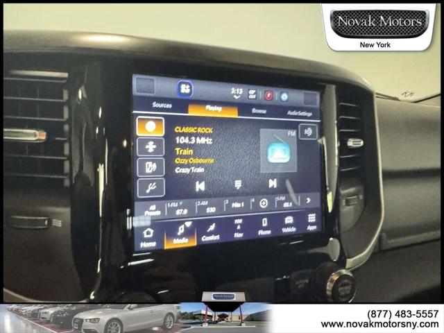 2022 Ram 1500 Big Horn Crew Cab 4x4 5'7" Box