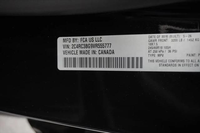 2027 Chrysler Pacifica Select AWD